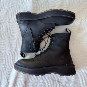 Sorel Hi-Line Lace-Up Leather Boots
